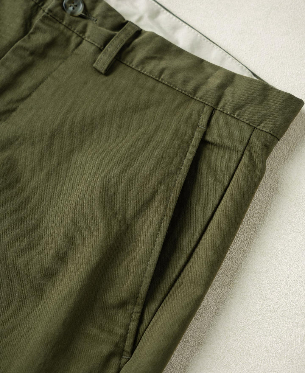 Cotton-Blend Slim Tapered Trousers - Olive