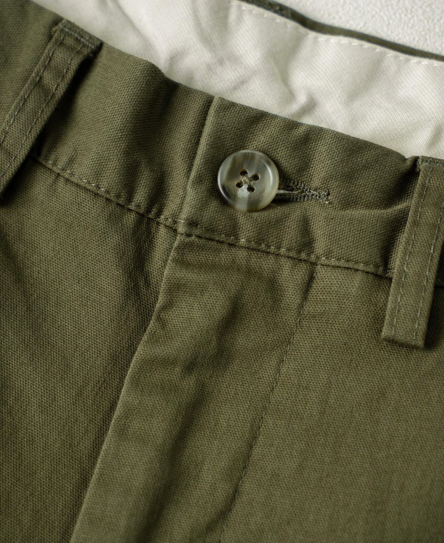 Cotton-Blend Slim Tapered Trousers - Olive