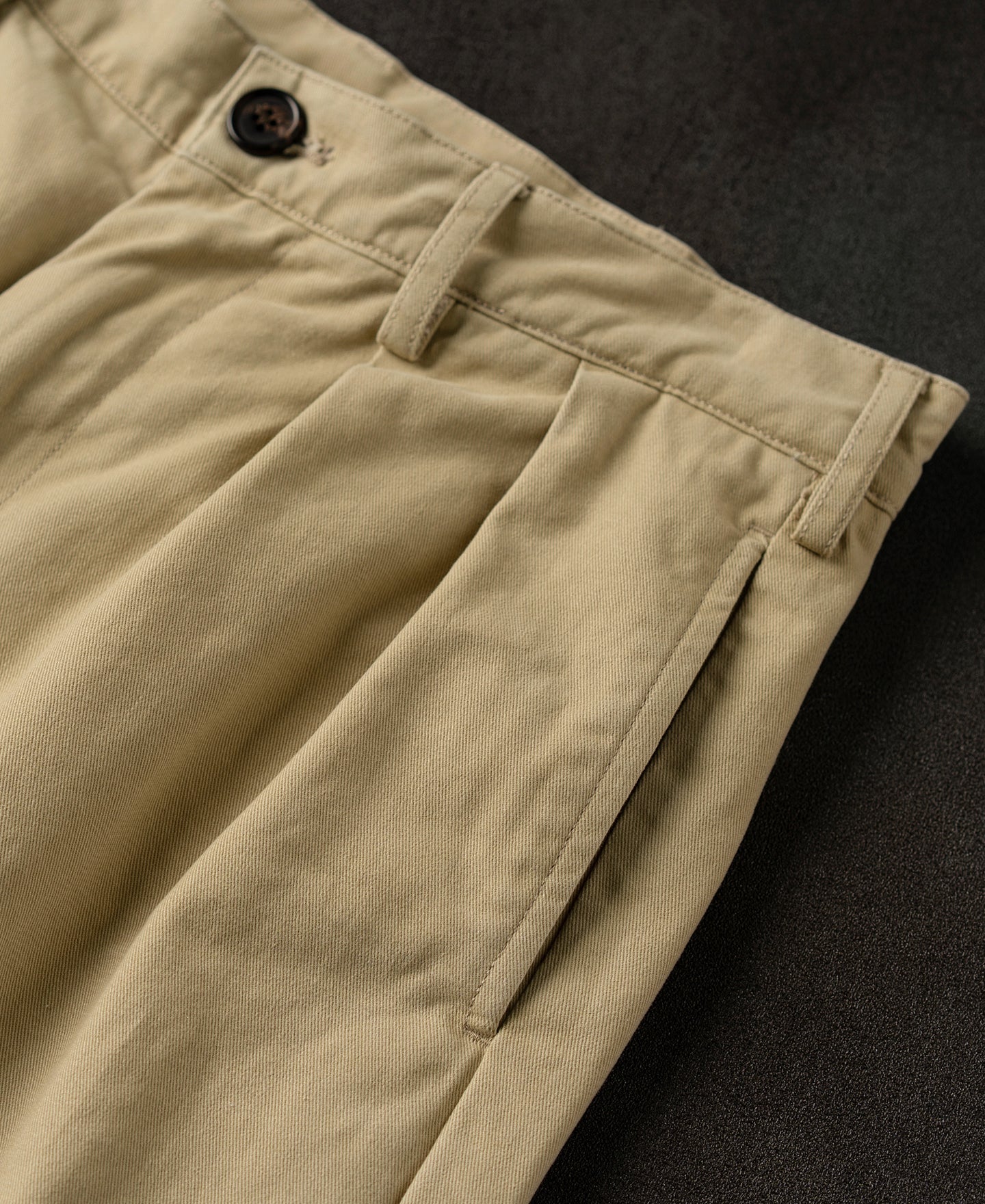 Classic Fit Two-Pleated Chino - Khaki