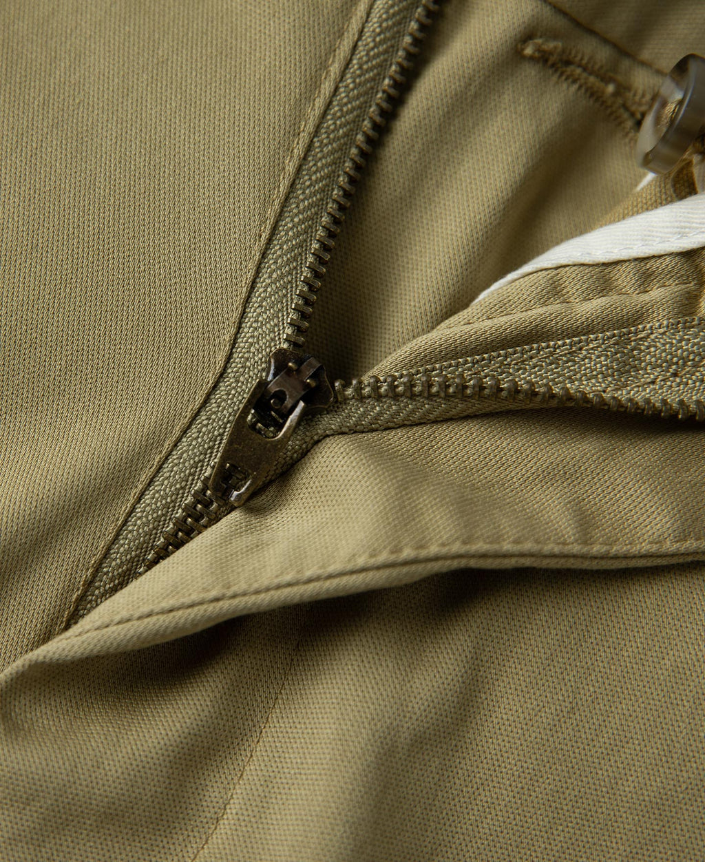 Cotton-Blend Slim Tapered Trousers - Khaki