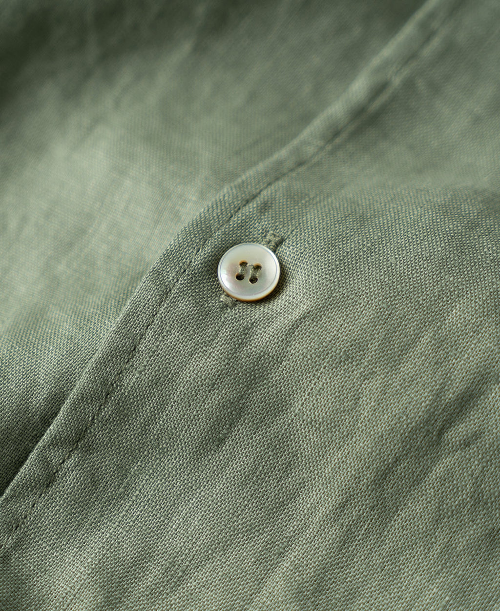 1950s Italian Collar Long Sleeve Linen Shirt - Sage
