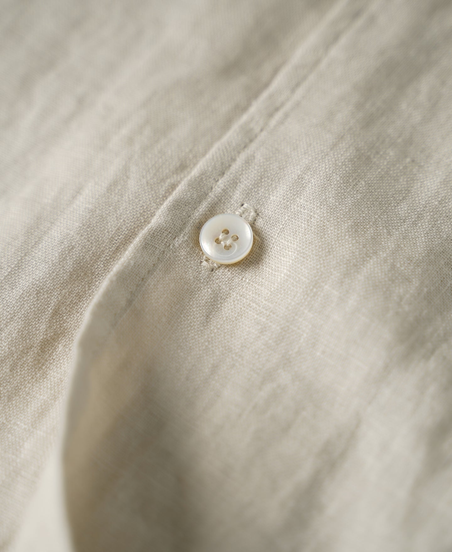 1950s Italian Collar Linen Short Sleeve Shirt - Beige