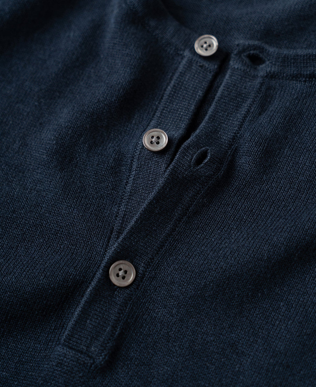 Linen Cotton Blend Knit Henley T-Shirt - Indigo