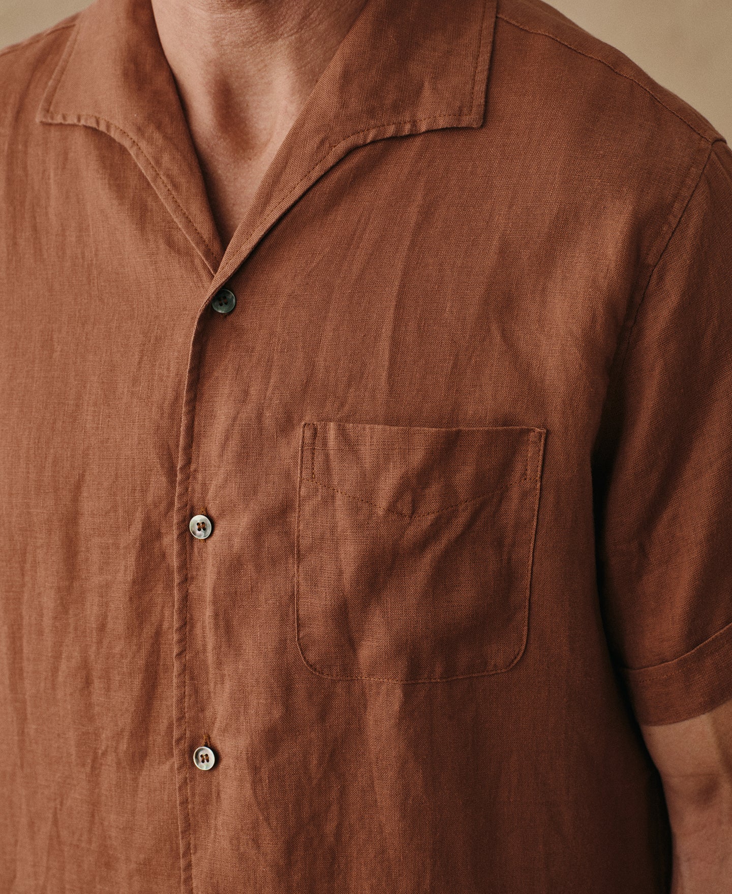 1950s Italian Collar Linen Short Sleeve Shirt - Brown