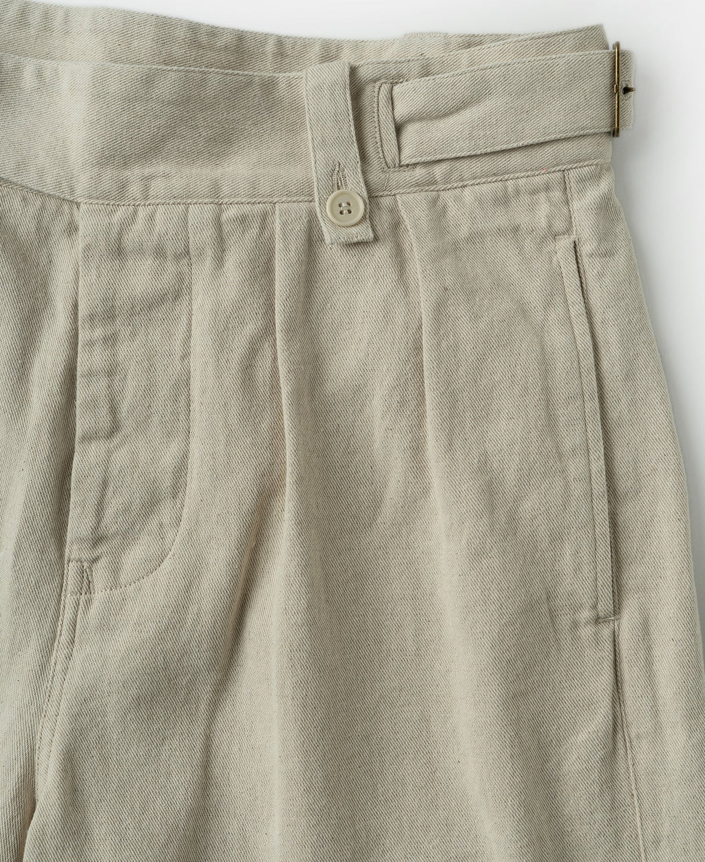British Army Cotton-Linen Gurkha Shorts - Natural