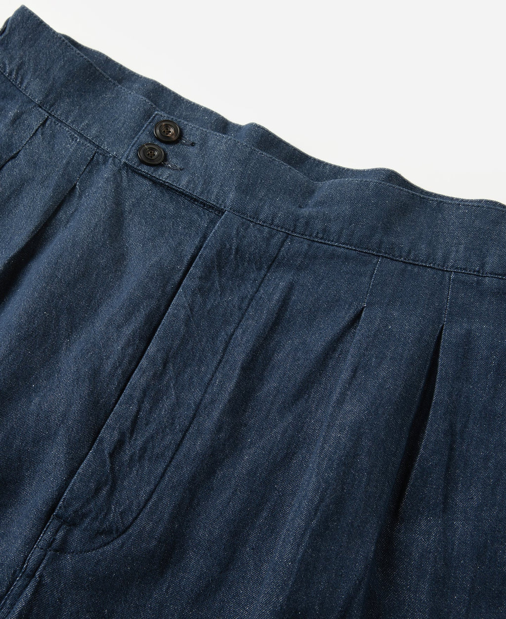 Relaxed Double-Pleated Hemp-Cotton Shorts